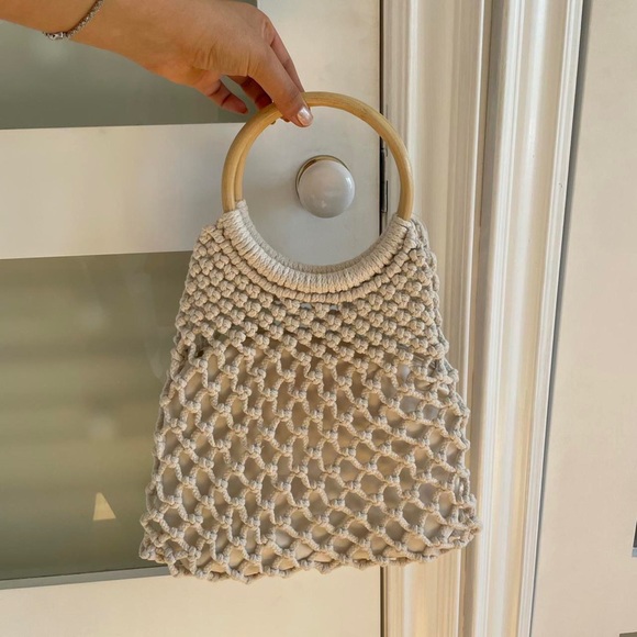 Cream crotchet hand bag / purse - Picture 4 of 4